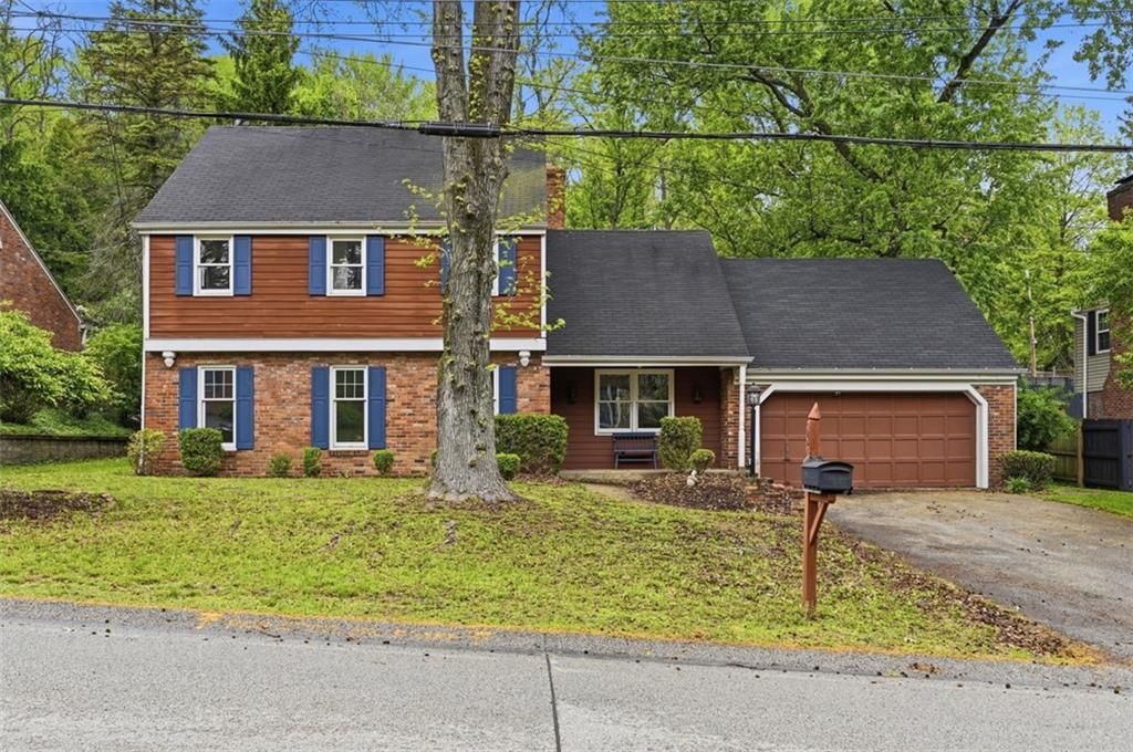 224 Thornberry Drive — photo