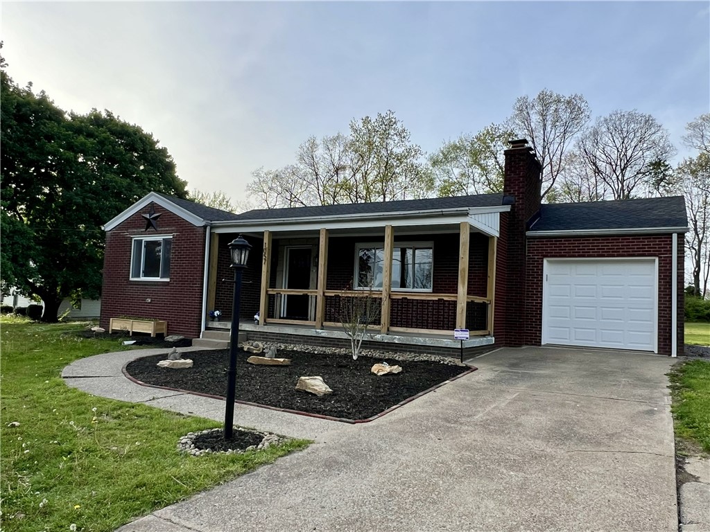 1057 Winfield Rd — photo