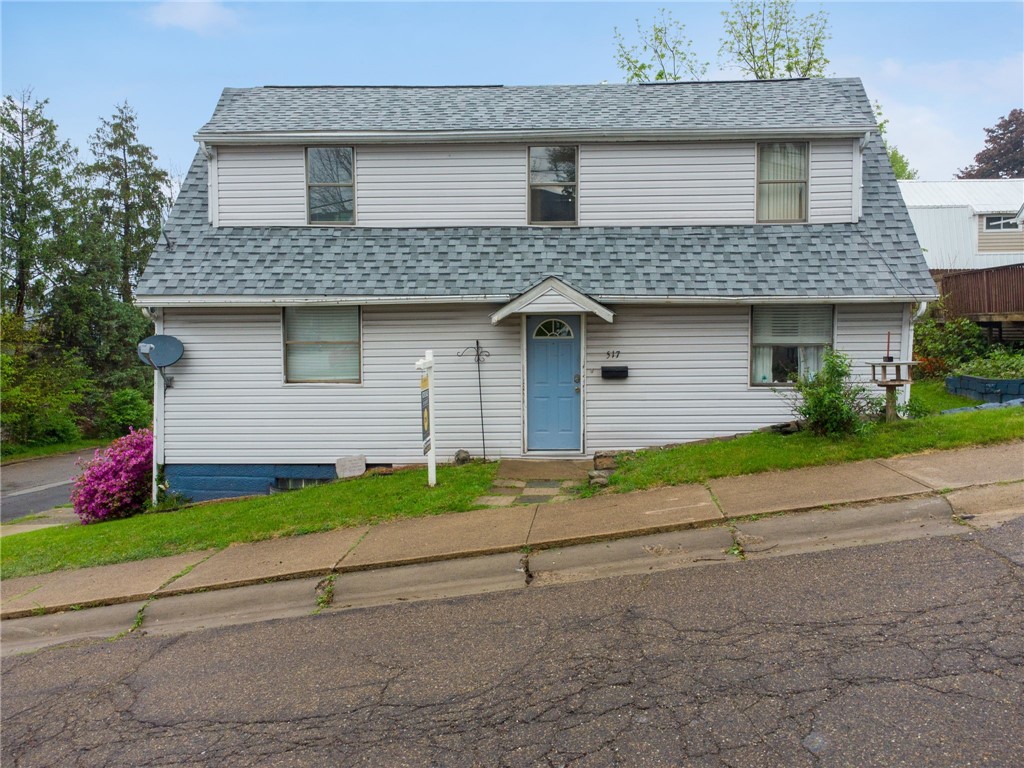 517 Moore Street — photo