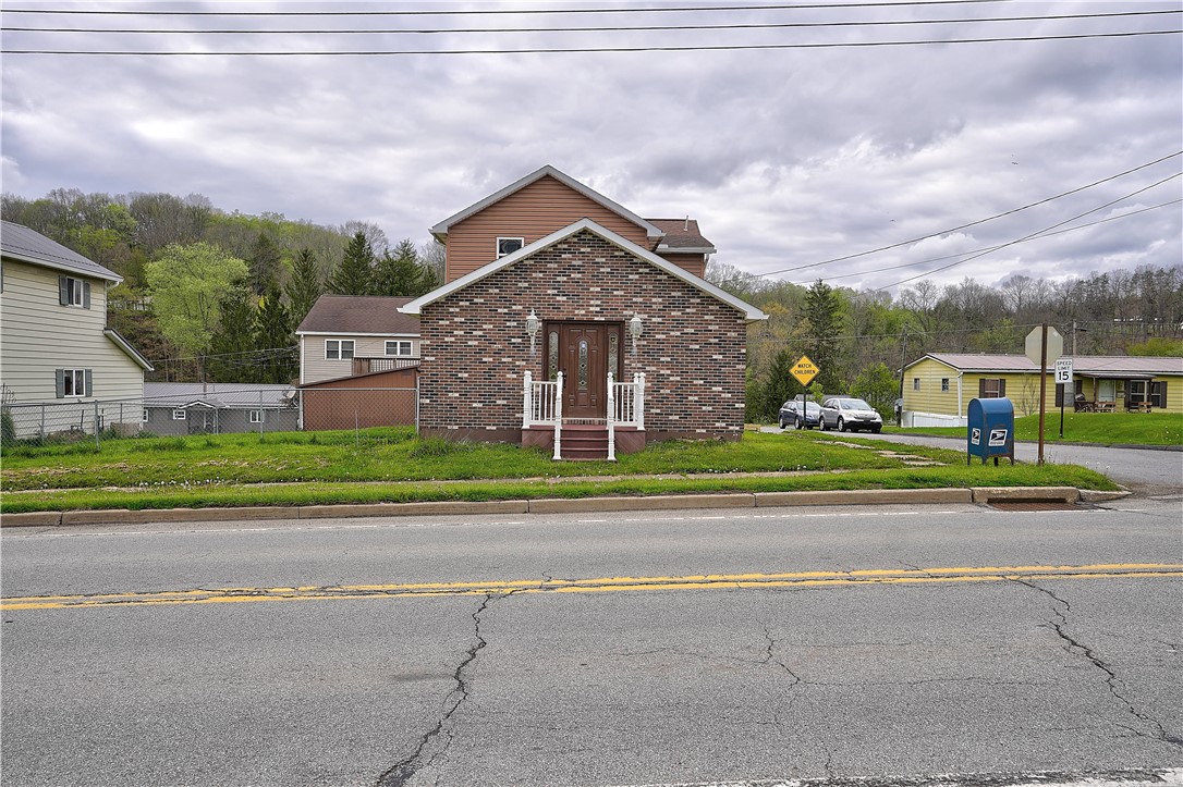 117 West Broad St — photo
