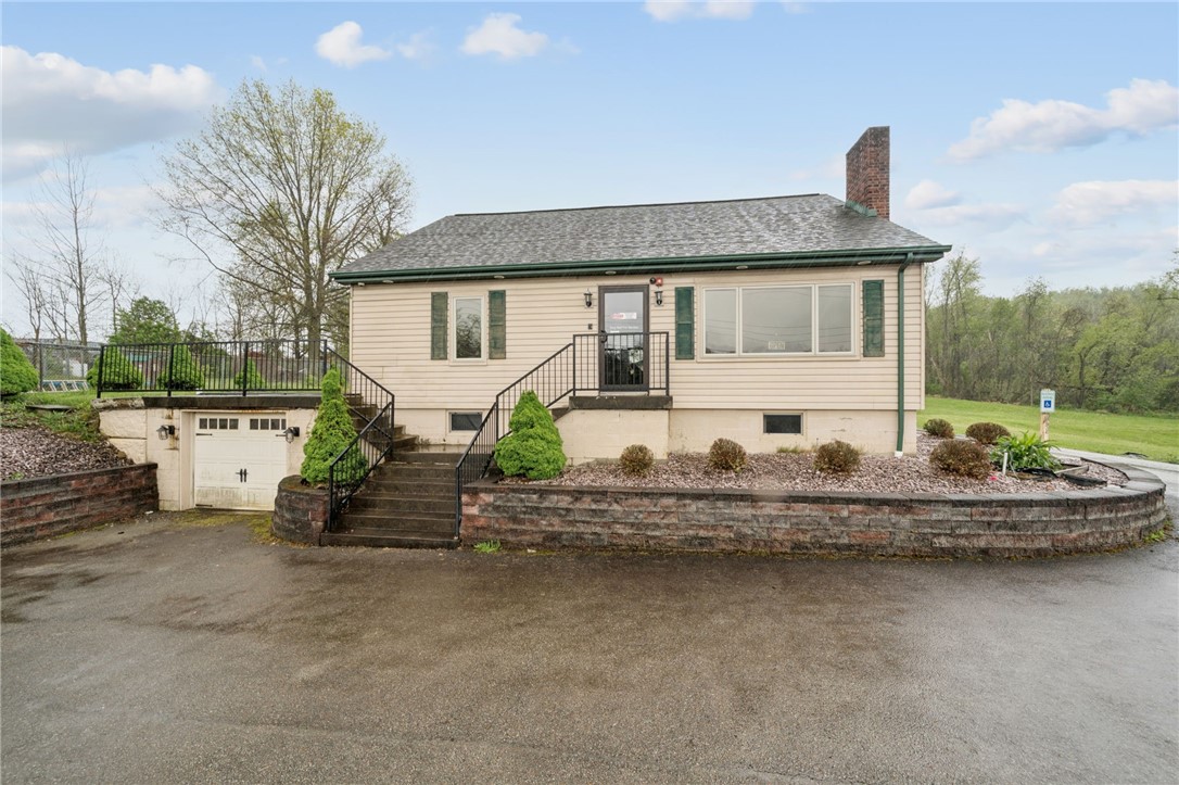 4333 Route 30 — photo