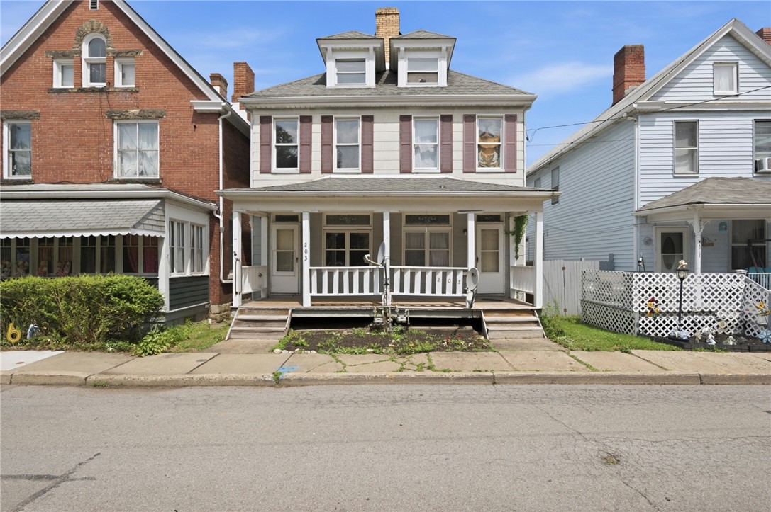 203-205 Maple Street — photo