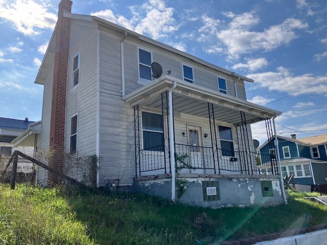 843 Orchard Street — photo