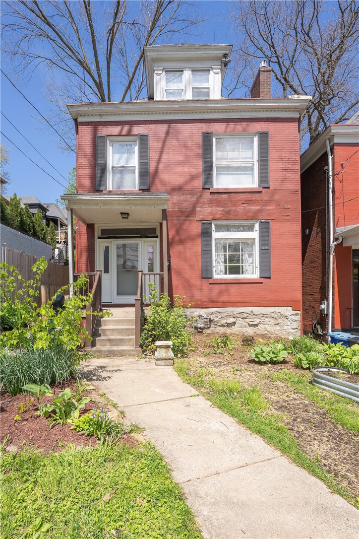 184 W Hutchinson Ave — photo
