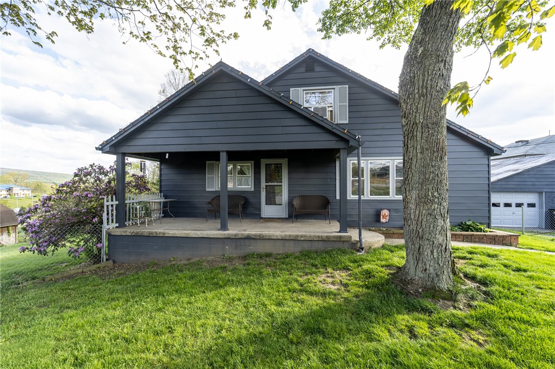 3872 Route 31 — photo