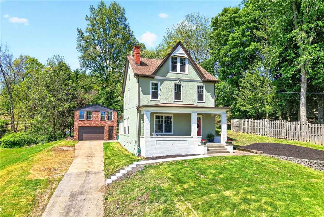 555 Thompson Run Rd — photo