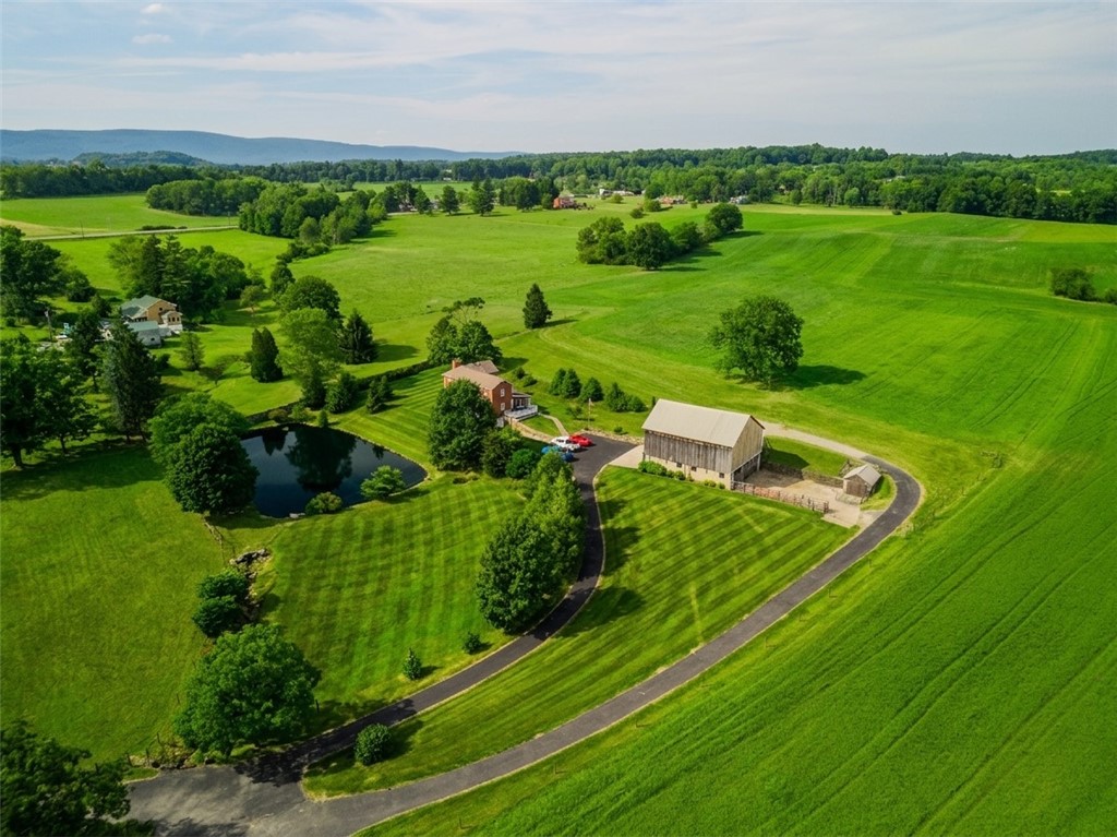 440 Owl Hollow Road — photo