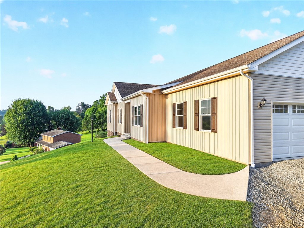 480 Matty, Rostraver, PA 15012 — photo 2