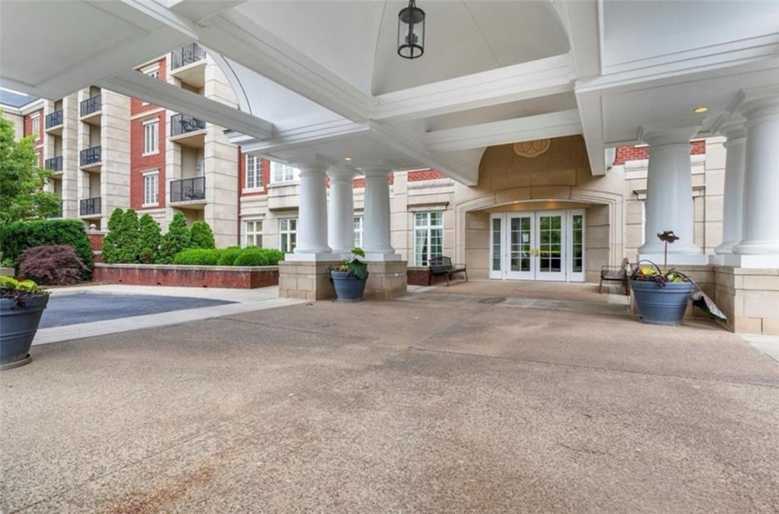 100 Vista Cir 310 — photo