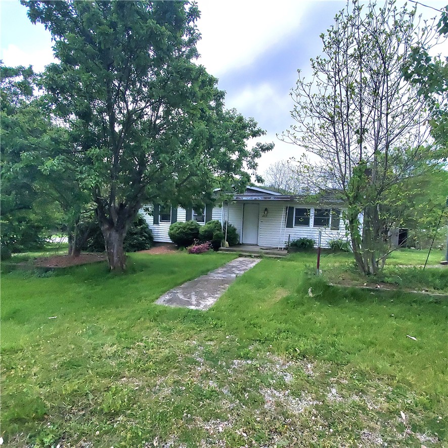 203 Rock Ave — photo