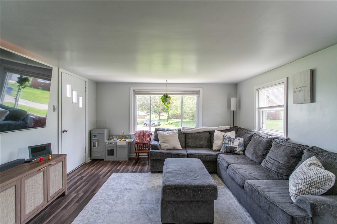 1238 Cascade Road, Monaca, PA 15061 — photo 2