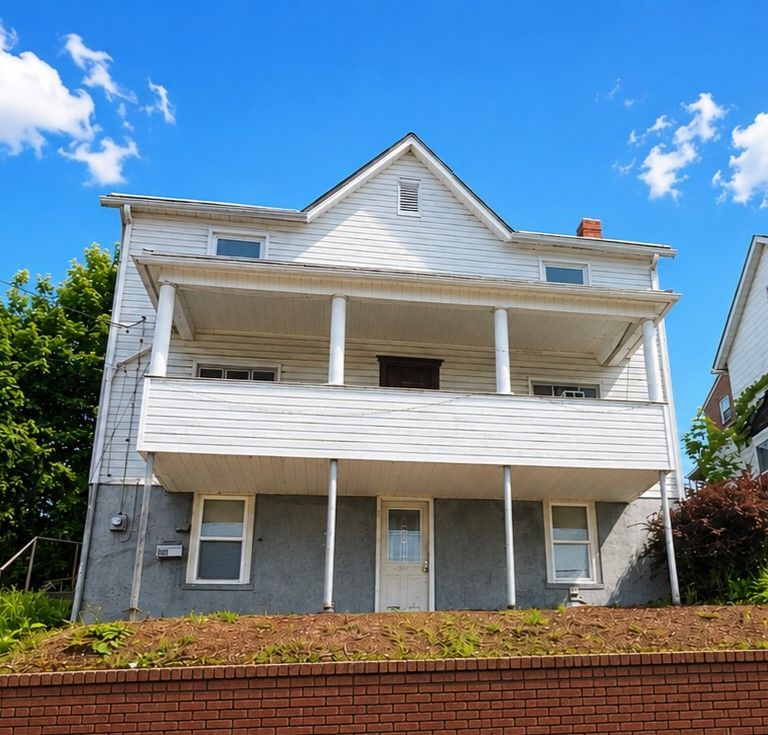 319 Lowell Street — photo