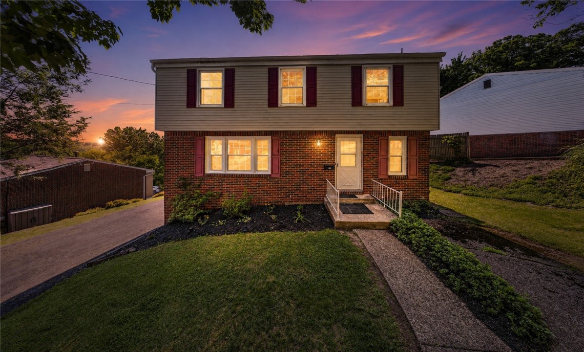 690 Blue Ridge Rd — photo