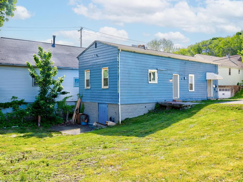 1202 Irwin St — photo