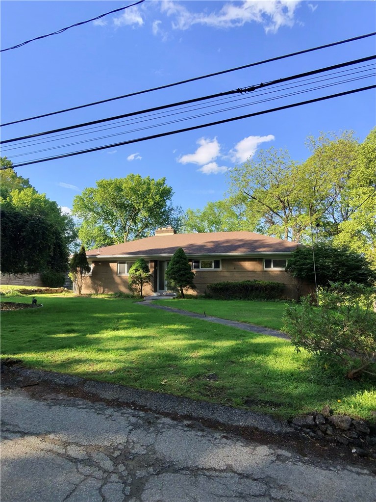 2737 Orlando Place — photo
