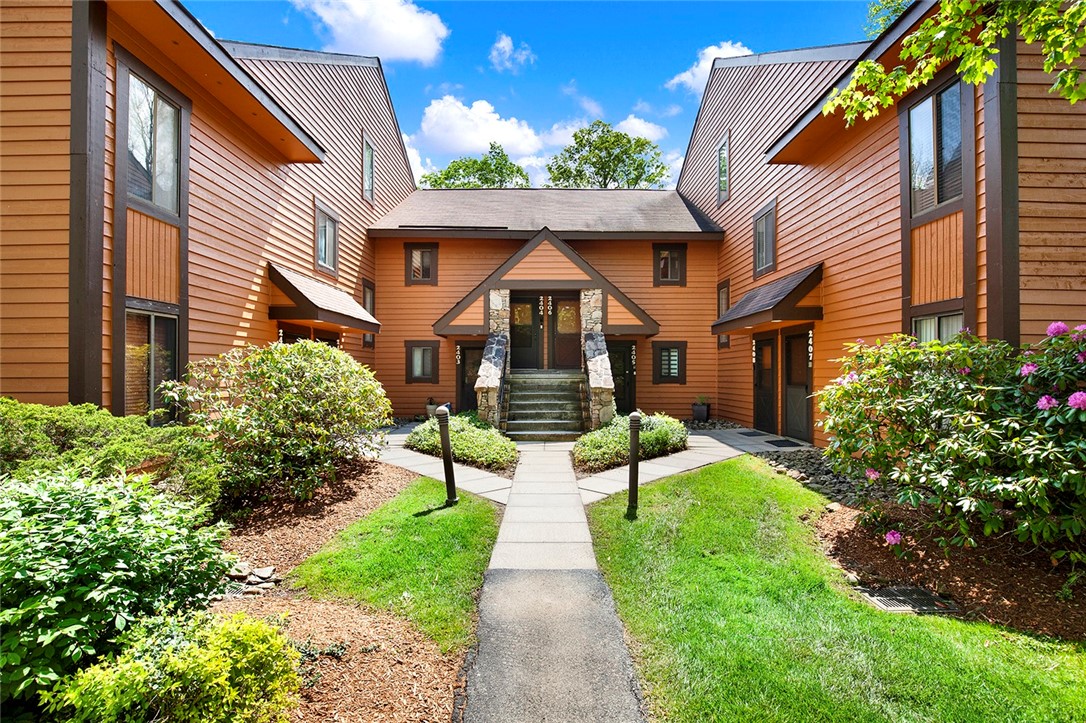 2405 Swiss Mountain Dr — photo