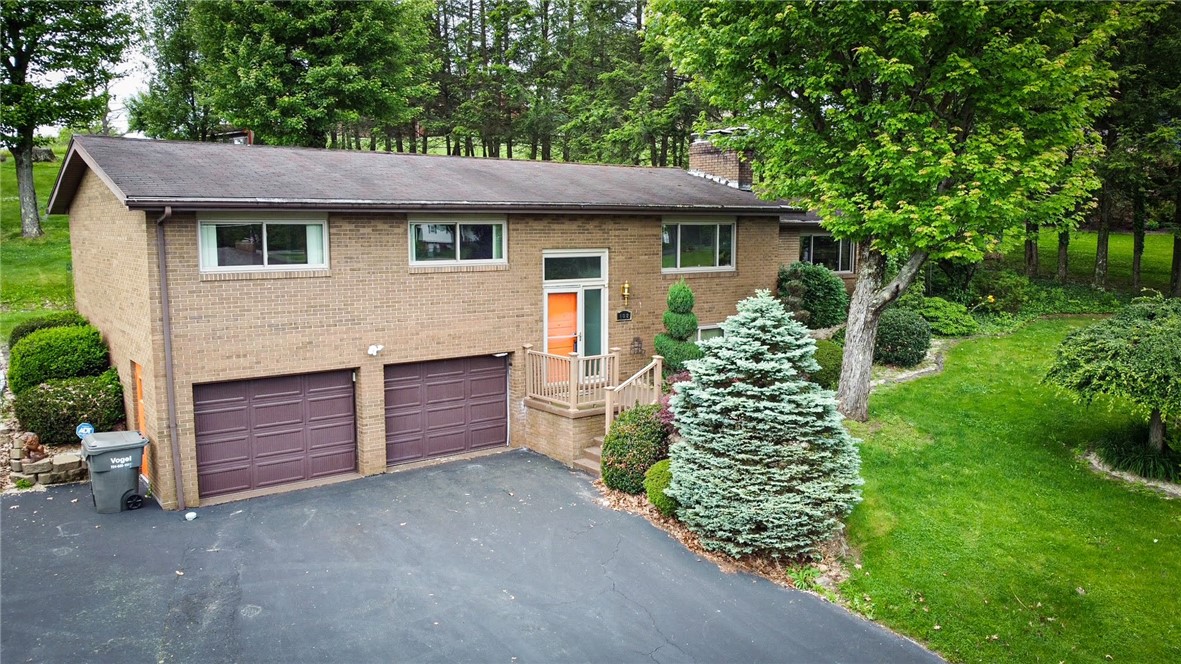 102 Lyn Dale Dr — photo