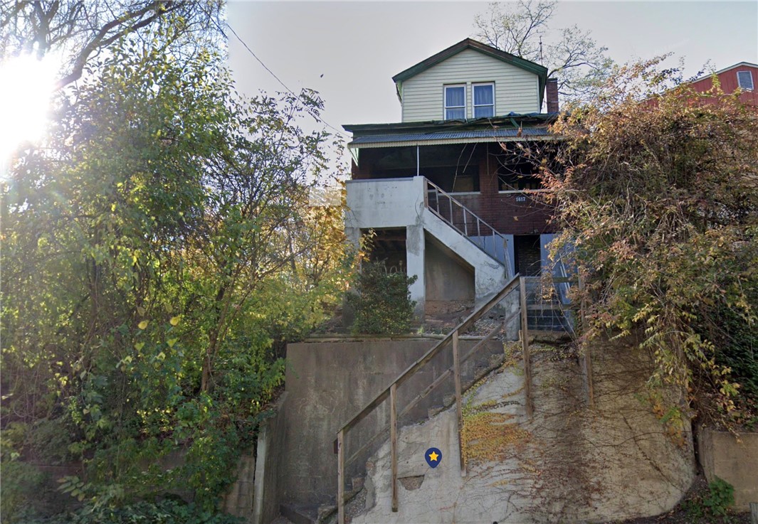 1617 Coal St — photo
