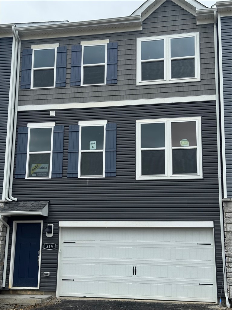 315 Alliance Dr — photo