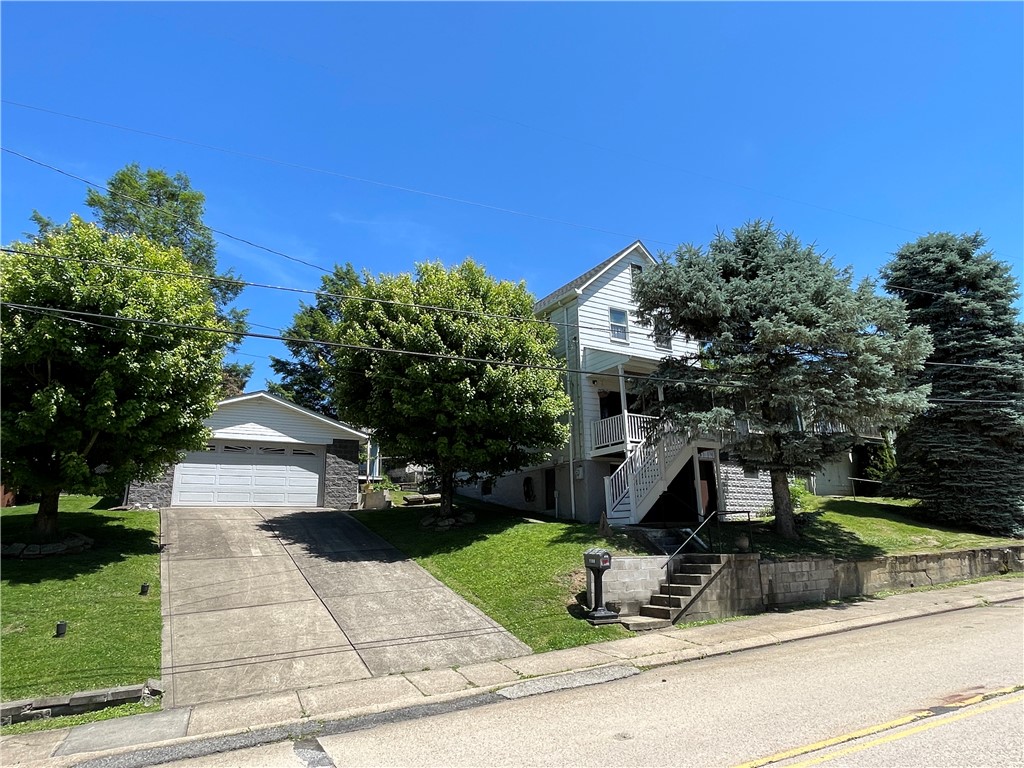 1190 Leeds Avenue — photo