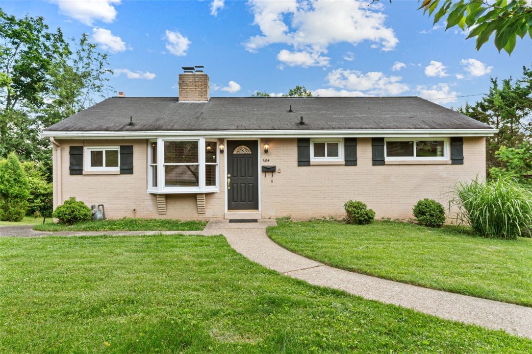 504 Long Dr — photo