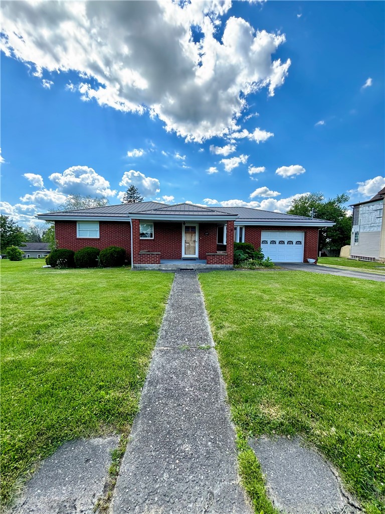 277 Buffalo Rd S — photo