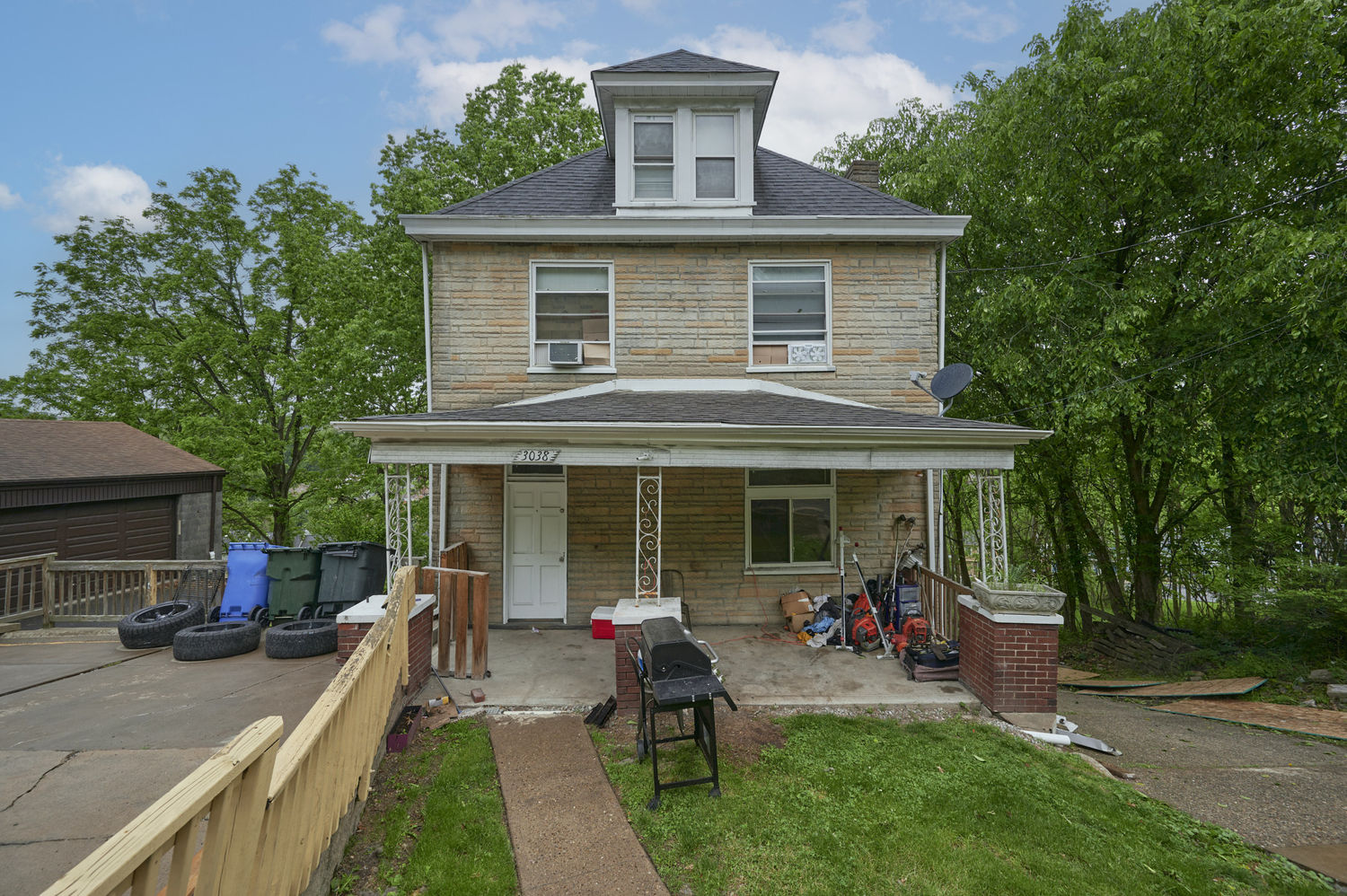 3038 Provost Road — photo
