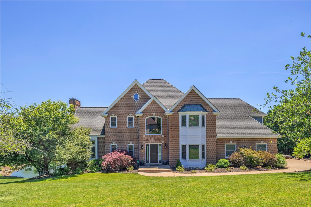 7 Hawthorne Ln — photo