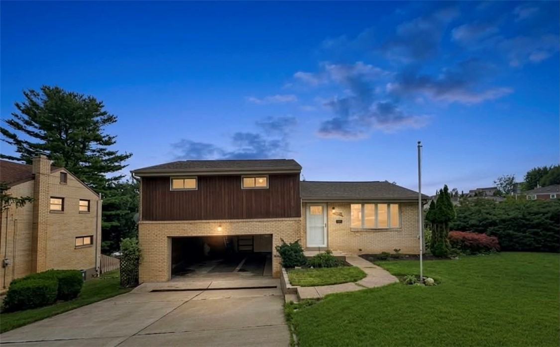 1094 Greenwood Drive — photo