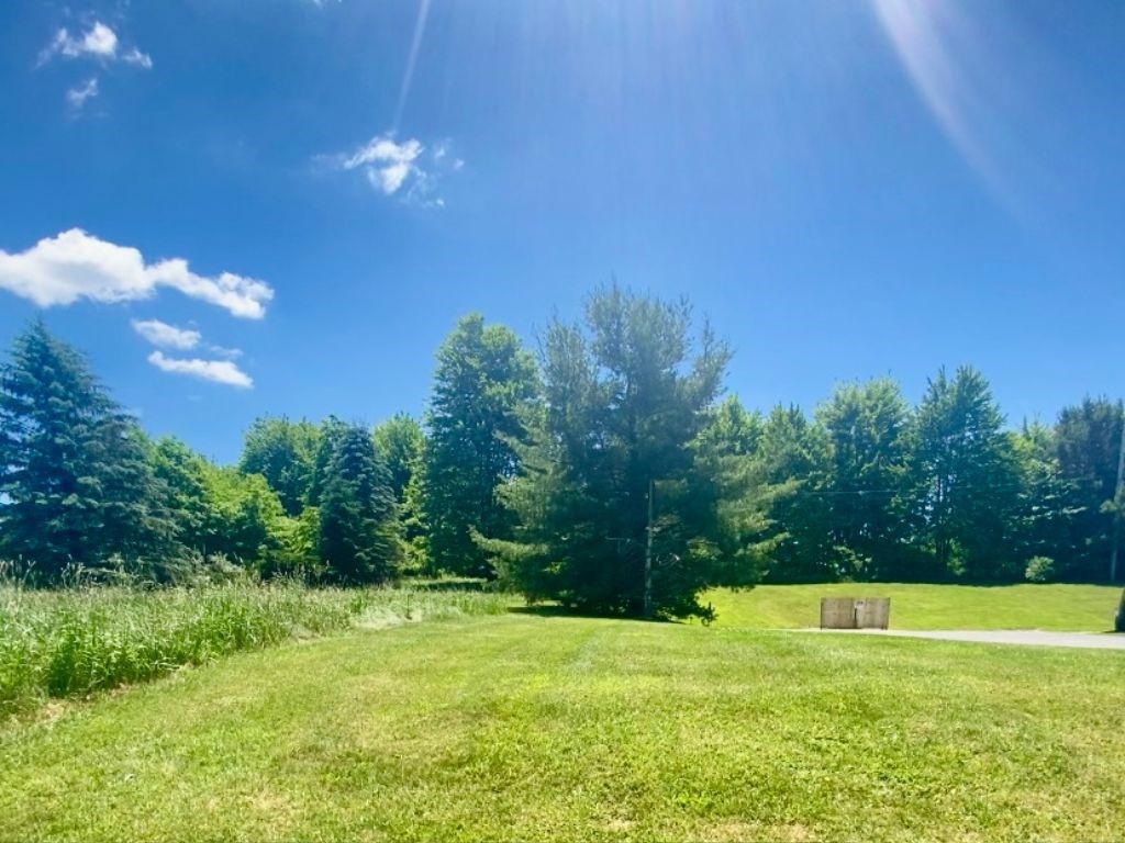 116 Village Park Dr — photo