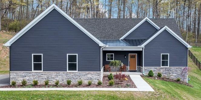 300 Timberline Dr — photo