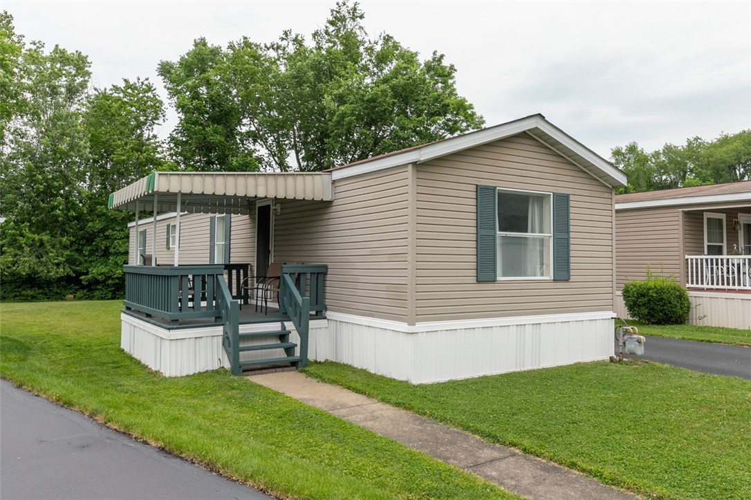 35 Circle Dr — photo