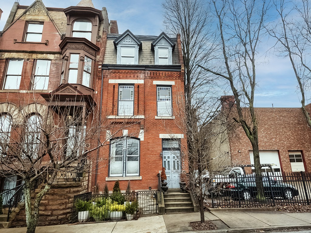 420 Pressley Street — photo
