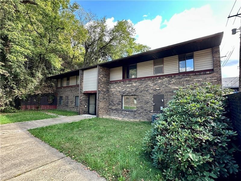 200 Electric Avenue a5 — photo