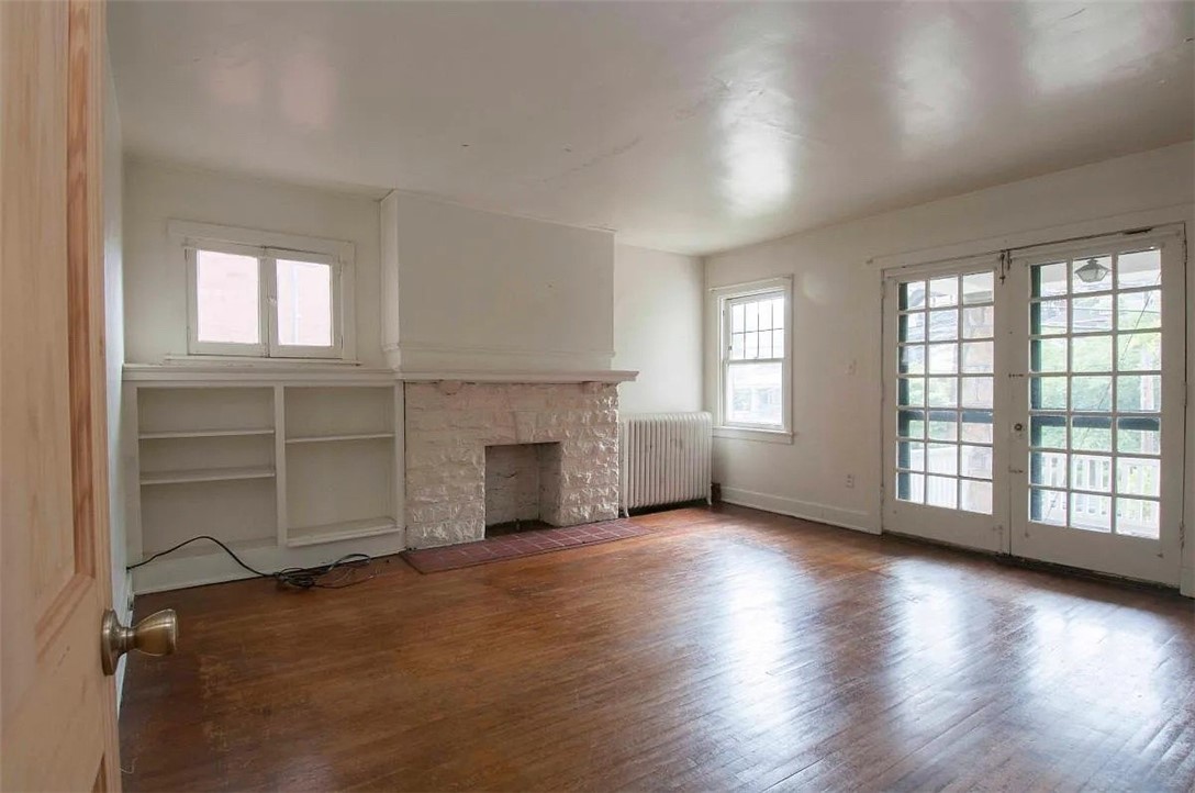 6539 Northumberland — photo