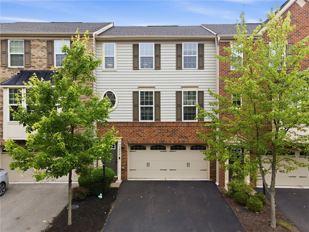 1803 Pointe View Dr — photo