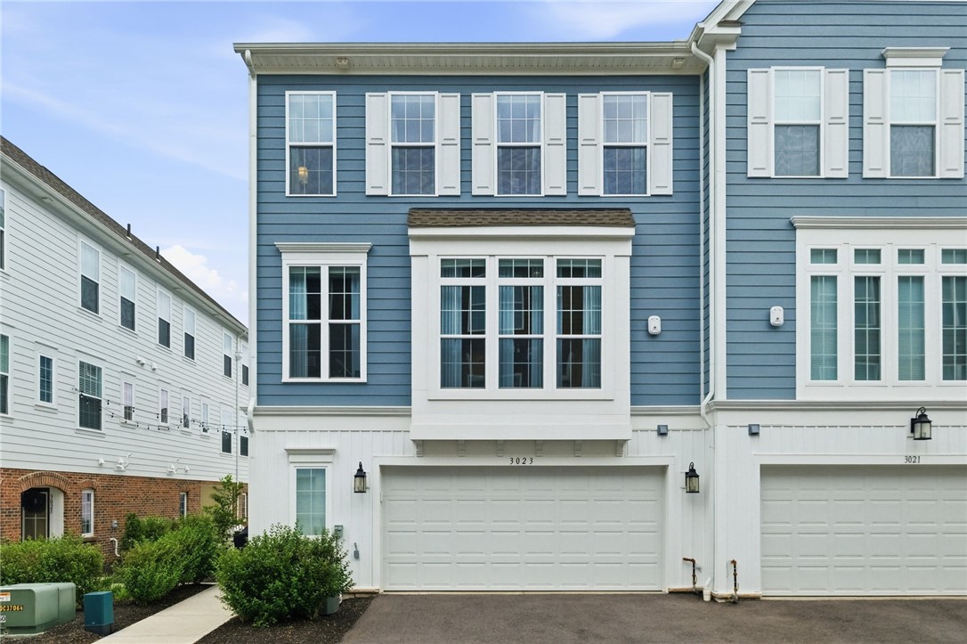 3023 Howell Dr — photo
