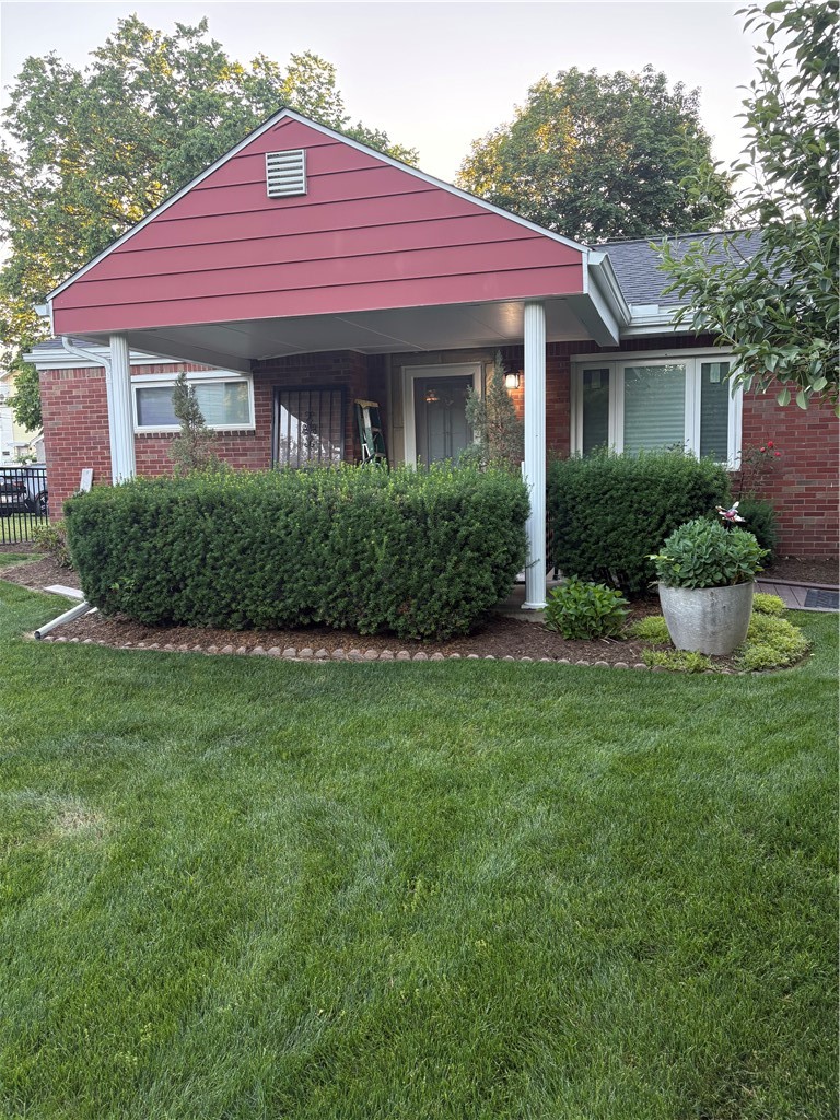 610 Thorn St — photo