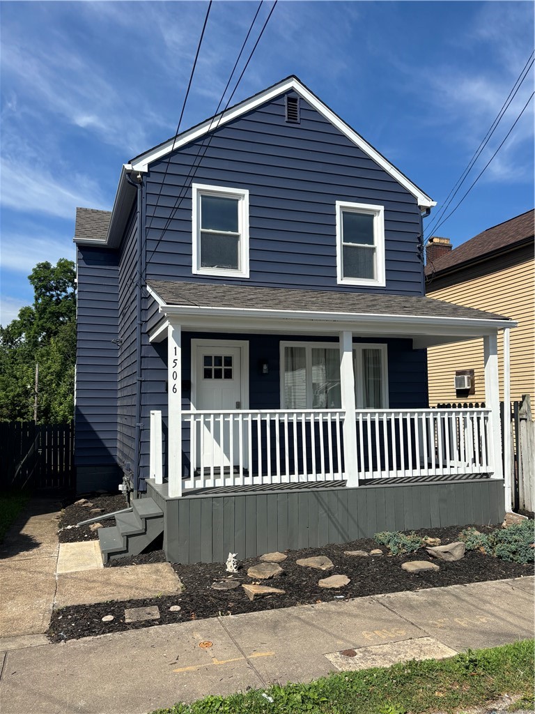 1506 Grant St — photo