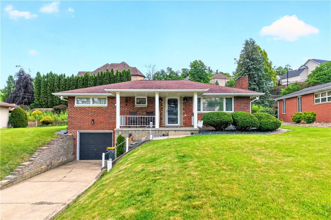 1642 Rostraver Road, Rostraver, PA 15012