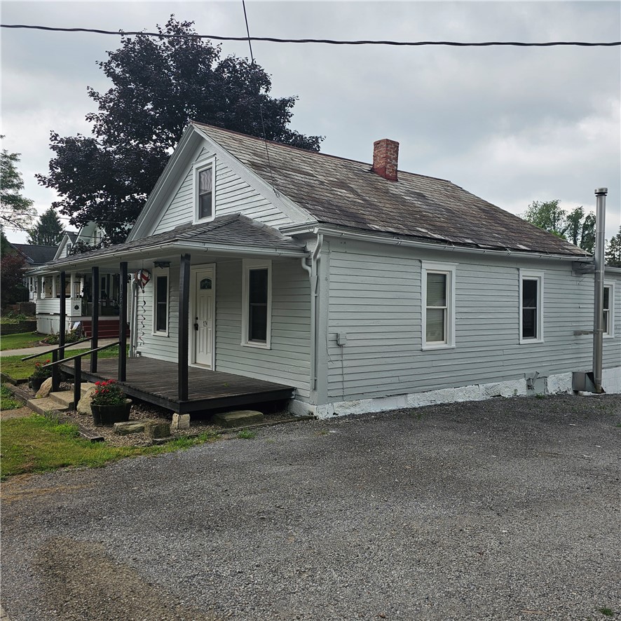 124 Mount Air Road — photo