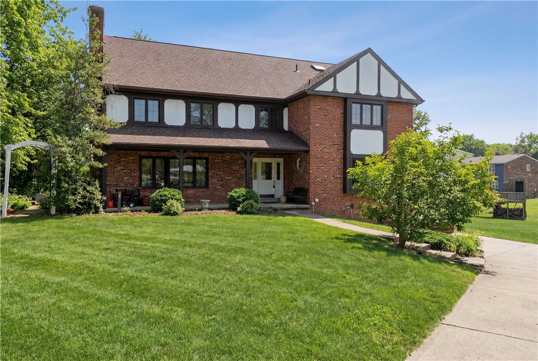 17 Grant Cir — photo