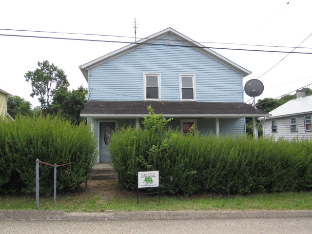 421 First Street — photo