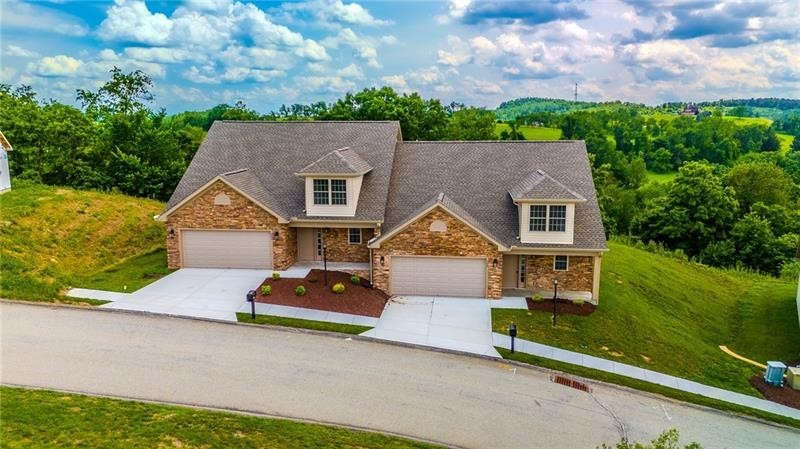740 Sandstone Way, Rostraver, PA 15012 — photo 2
