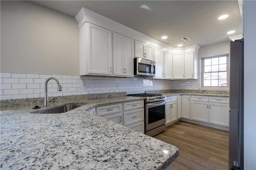 740 Sandstone Way, Rostraver, PA 15012 — photo 3