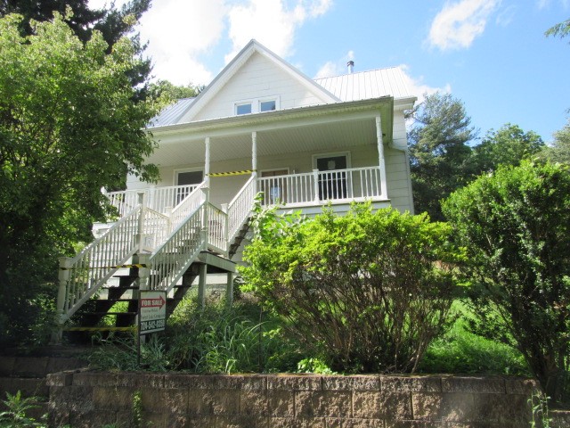 319 Miller Lane — photo