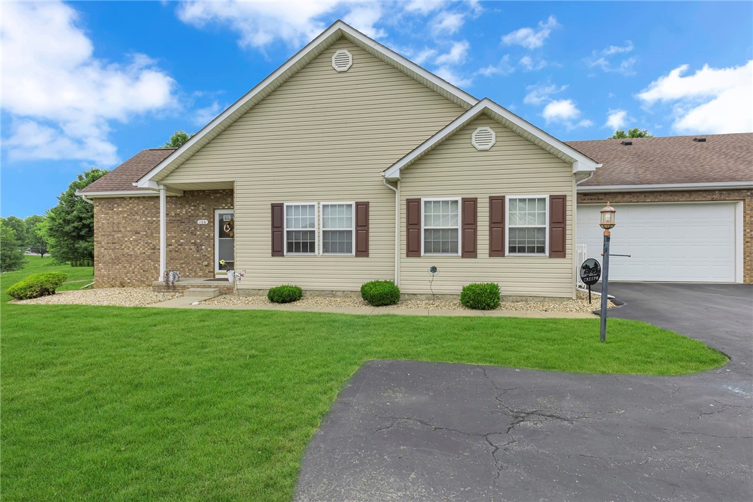 106 Clearwater Drive — photo