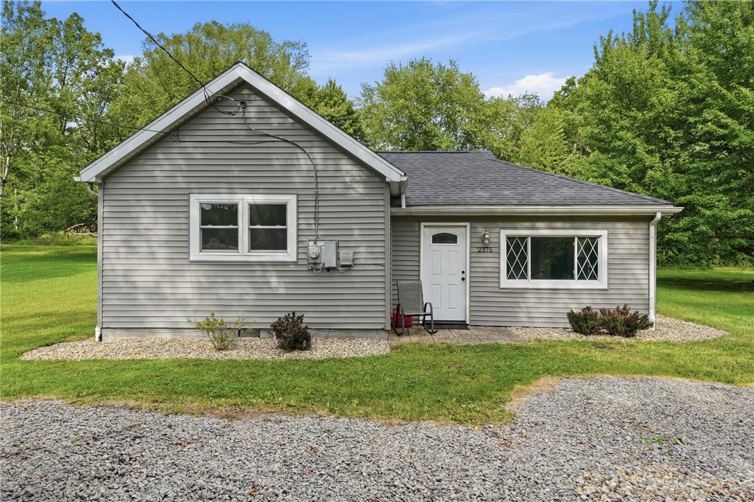 2375 S Keel Ridge Road, Hermitage, PA 16148