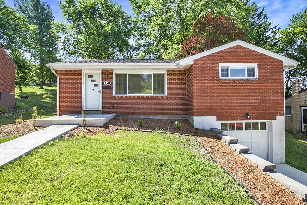 130 College Park Drive — photo