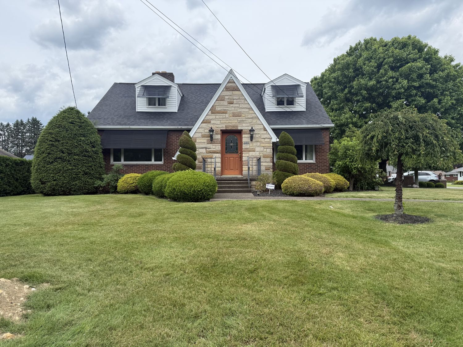 102 W Fairmont Avenue — photo